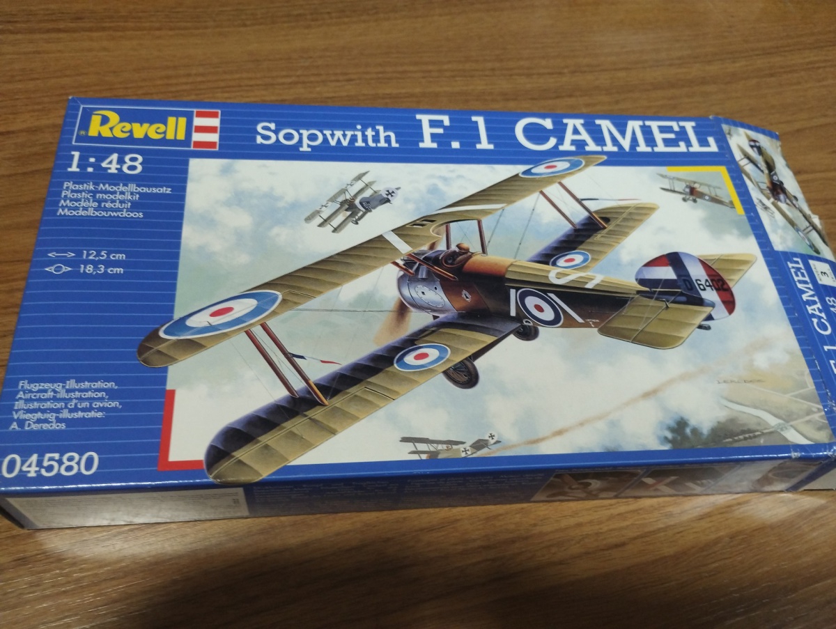 Kit de Plastimodelismo Sopwith F1 CAMEL, fabricado pela Revell,na escala 1/48,completo,bags lacrados,instrução e decais Por favor observem bem as fotos antes de dar o lance e qualquer dúvidas ou mais fotos por gentileza ...