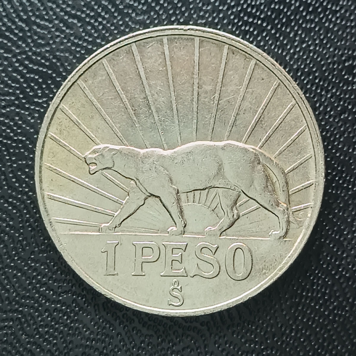 Moeda Uruguai – 1 Peso – 1942 – Artigas – 9 Gr – 27mm – P720 – Linda