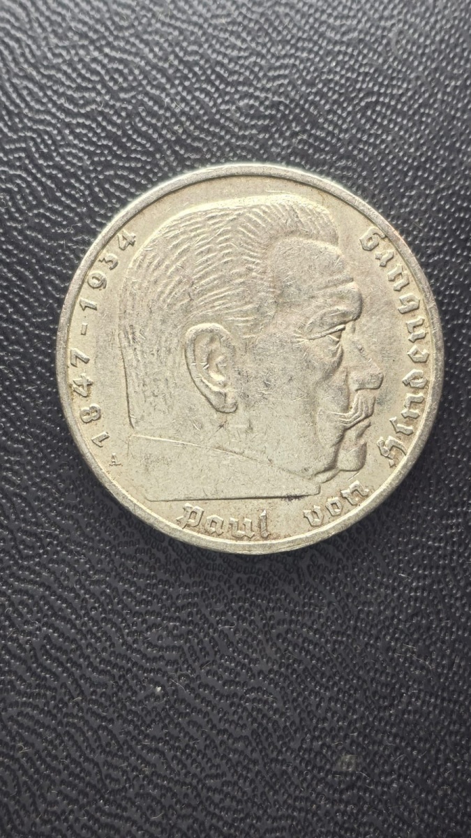 ALEMANHA - 5 REICHMARK 1939 A - 13,88GR/29MM - PRATA - ITEM NÃO PROMOVE OU GLORIFICA A VIOLÊNCIA DA INTOLERÂNCIA RACIAL OU RELIGIOSA. ESTA Á VENDA APENAS PARA FINS DE PRESERVAÇÃO DA MEMÓRIA HISTÓRICA.