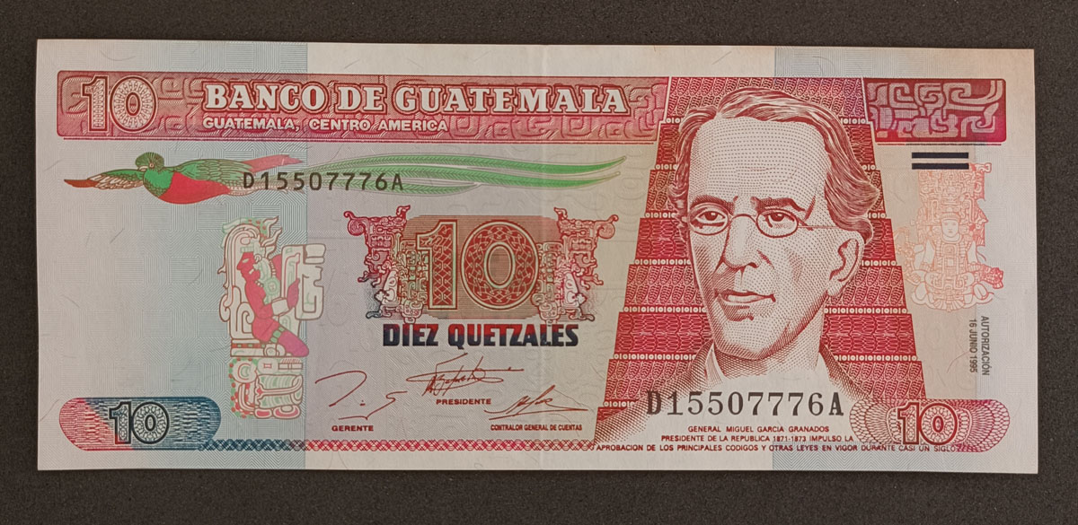 Cédula Guatemala – 10 Quetzales – 1995 – Mbc+
