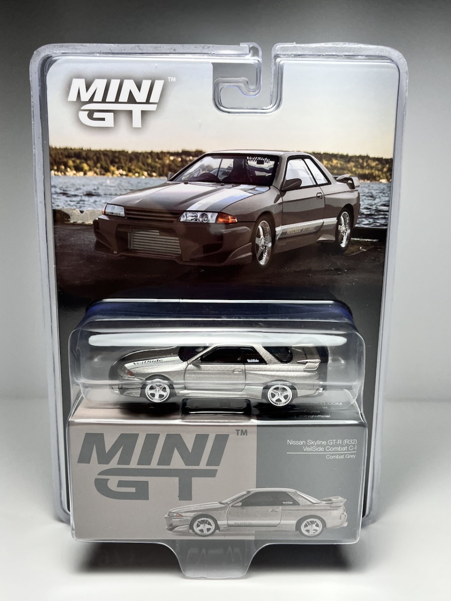 Nissan Skyline GT-R (R32) VeilSide Combat C-I Prata - M