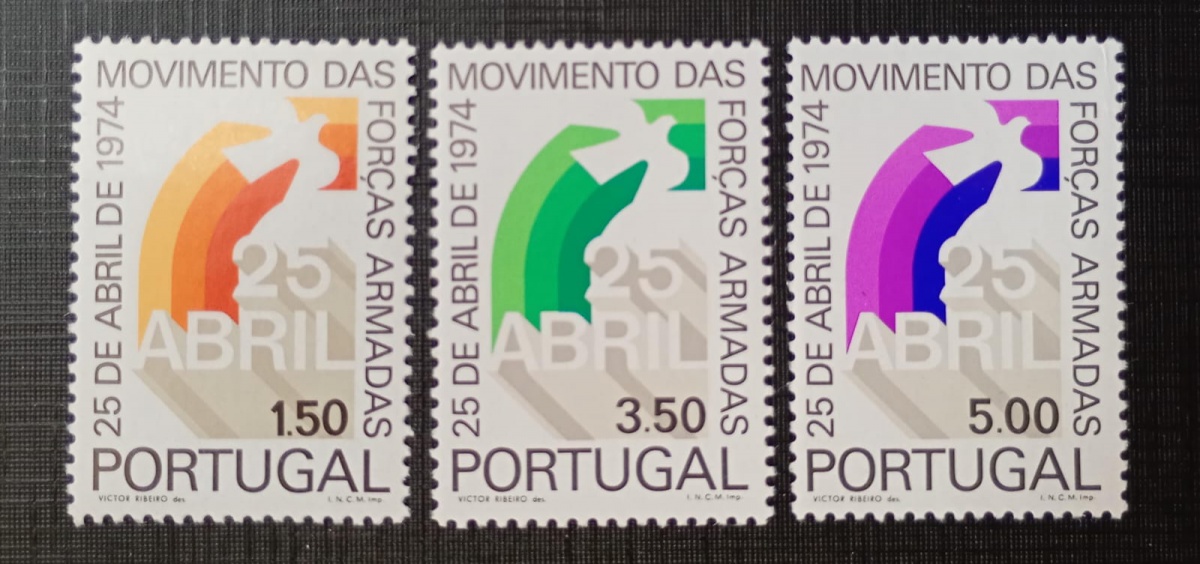 Portugal 1.974 - Movimento das Forças Armadas de 25 de Abril - N 1236/38 ( 9,80) - Mint (MNH).
