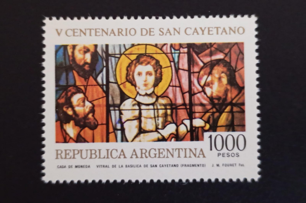 Argentina 1.981 - Vitral da Basílica de São Caetano - selo emitido isolado - Mint (MNH).