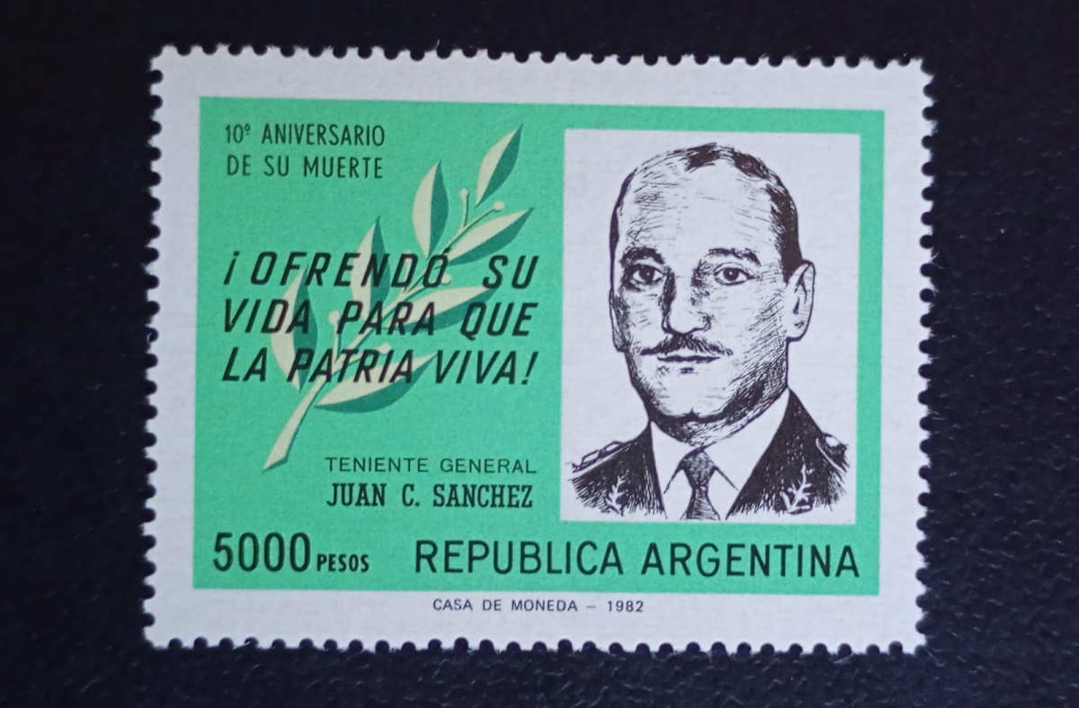 Argentina 1.982 - Tenente General Juan C. Sanchez: Militar Argentino - selo emitido isolado - Mint (MNH).