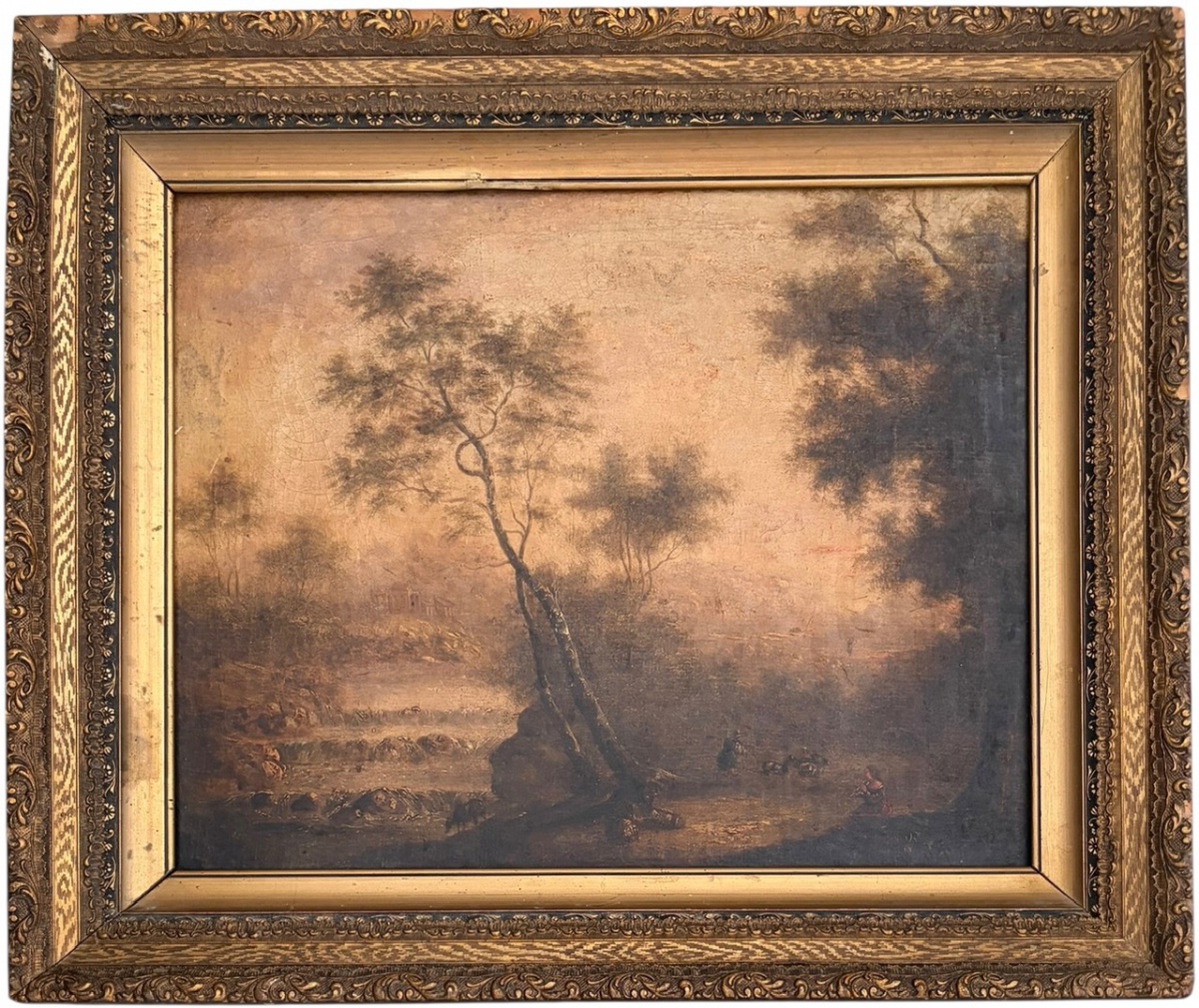 EUROPA SÉC. XVIII - Obra em óleo sobre madeira representando paisagem campestre européia com árvores, curso dágua e pequenas figuras em cena pastoral ao fundo. Composição em tonalidades terrosas e atmosfera romântica, ...