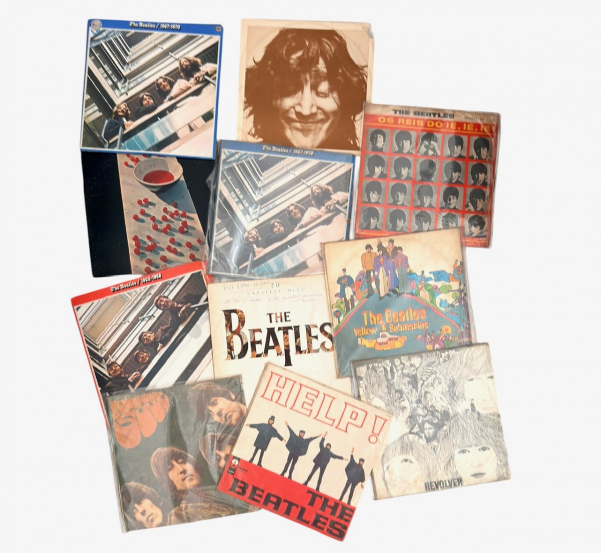 Coleção com 11 álbuns de The Beatles, reunindo títulos icônicos e coletâneas em prensagens brasileiras, com destaque para Help!, Revolver, Yellow Submarine e compilações clássicas como 19621966 e 19671970. Lote ideal ...