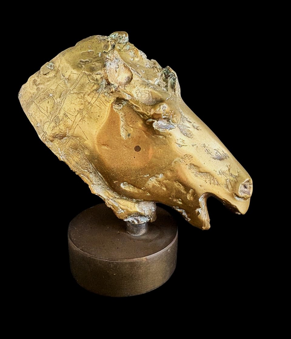 Mário Agostinelli - Escultura em bronze assinada, repre Voltar ao topo Leilões Ativos Leilões Finalizados Atendimento da