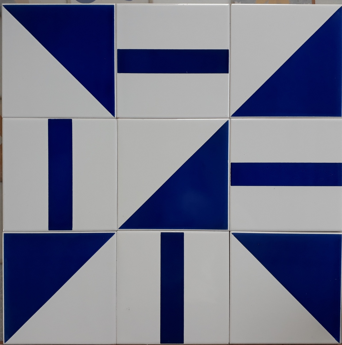 ATHOS BULCAO. Painel de azulejos antigos (aproximadamen