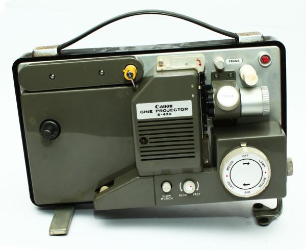 Antigo projetor Canon S-400, para filmes 8 mm / Super 8