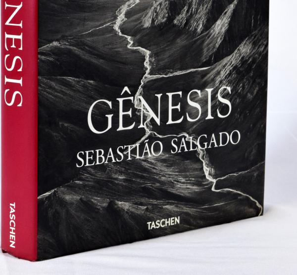 Livro - Gênesis por Sebastião Salgado. Editora Taschen. Tipo de