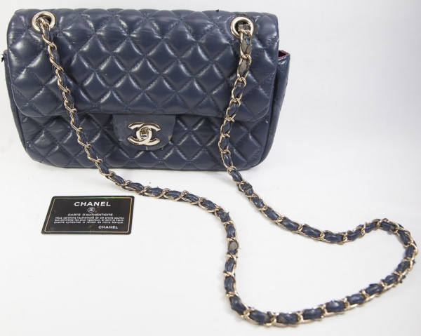 ladies black cross body bolsa