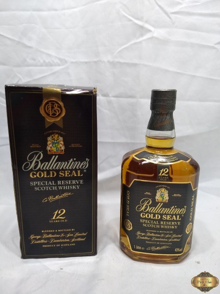 ウイスキー Ballantine's Gold Seal De Luxe Scotch バランタイン ゴールドシール エクストラ レビュー動画/味/比較