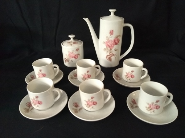 Conjunto De Chá E Café Porcelana Pozzani Antigo