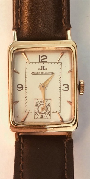 Rel gio Jaeger LeCoultre de ouro 18 k. Caixa de 28 5 x 22 mm