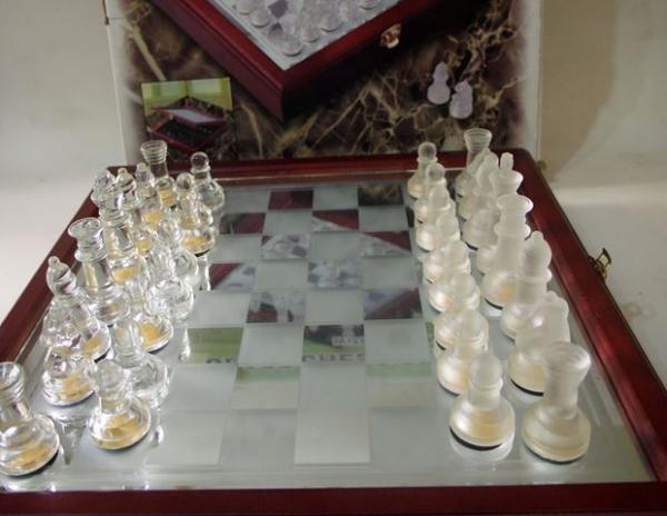 Glass Chess Set - Completo - Tabuleiro de Xadrez com