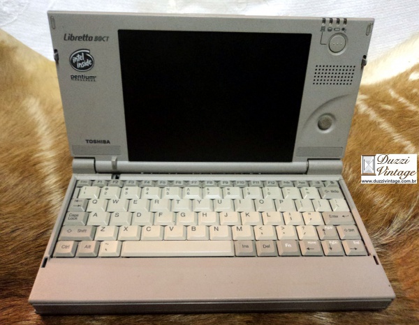 ジャンク東芝libretto50Windows95 LIBRETTO TOSHIBA 50 CT, Notebook , um dos pioneiros, para restauro