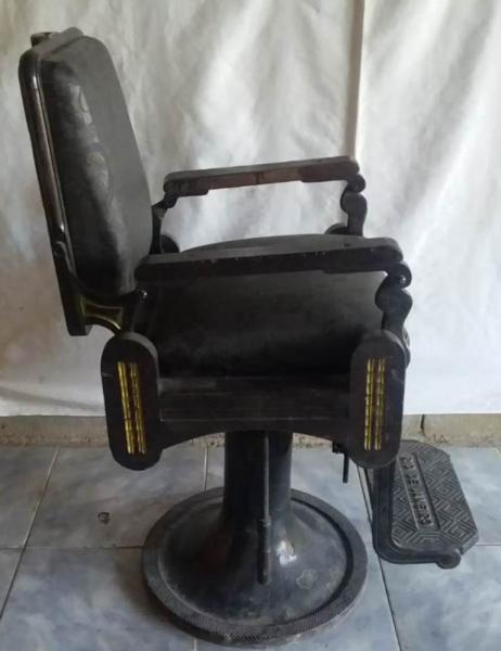Pecas Cadeira De Barbeiro Antiga