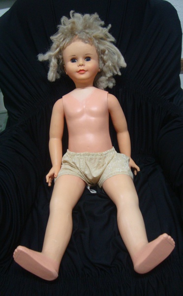 Boneca Antiga Amiguinha Da Estrela 80s - Altura 80cm - R$ 450,00