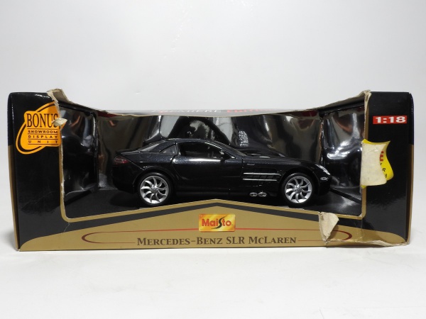 1:18 Mercedes Benz SLR McLaren Premiere Edition Maisto