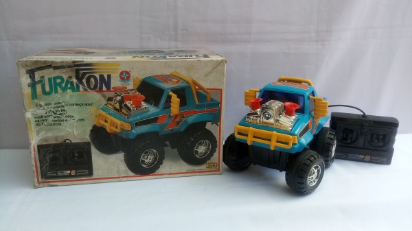 Brinquedo Antigo Carro Controle Remoto Furakon Da Estrela