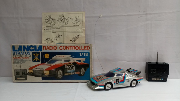 Brinquedo Colecionável - Carrinho Rádio Controlled LANCIA STRATOS