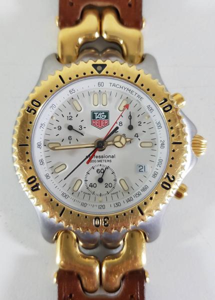 Tag Heuer S/EL Chronograph Gold Plated modelo CG1120-0. Resistente