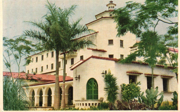 Cartão Postal Poços de Caldas, MG. Fonte Luminosa, 1942