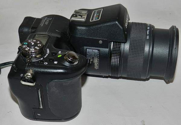 ジャンク SONY Cyber-shot DSC-F828 壊れています DSC-F828顛末 ジャンクは闇が深い… - 雑食カメラマンの雑感記