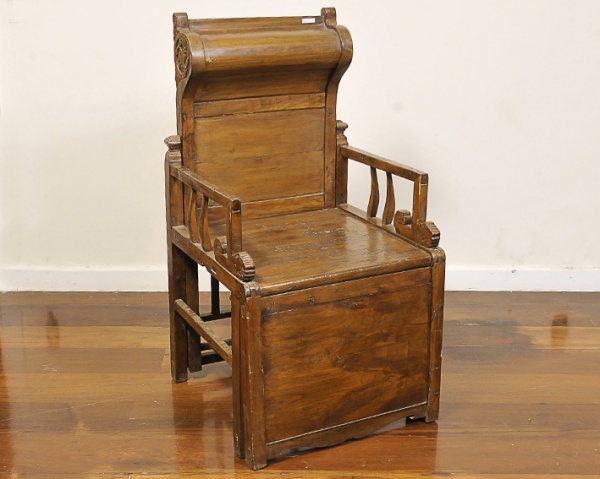 Cadeira de barbeiro reclinavel antiga