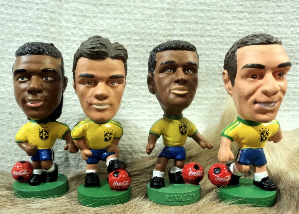 Antiga coleção, `Mini Craques - Coca Cola`, jogadores d