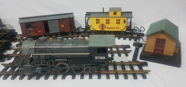 LIONEL TRAINS. Lote com três vagões de trens de brinque