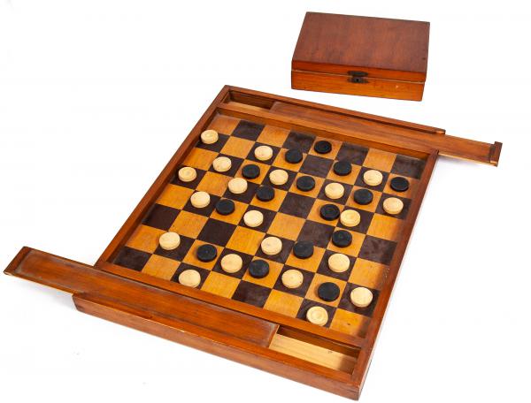 Caixa Tabuleiro de Xadrez de Madeiras Nobres - Wooden Chessboard