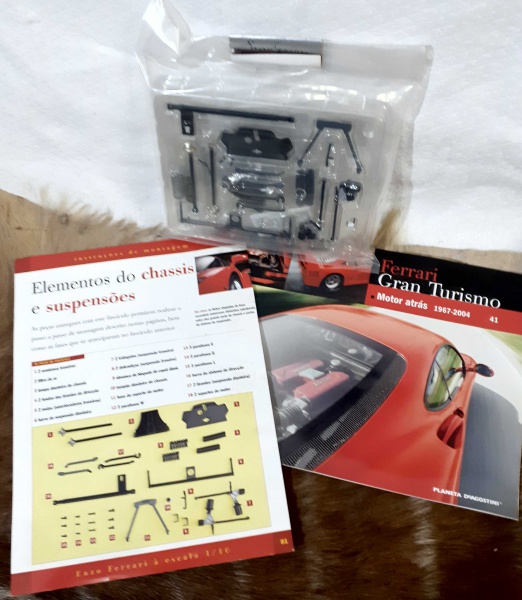 modellino Ferrari Enzo DeAgostini 1/10 - Collezionismo In vendita a Trieste