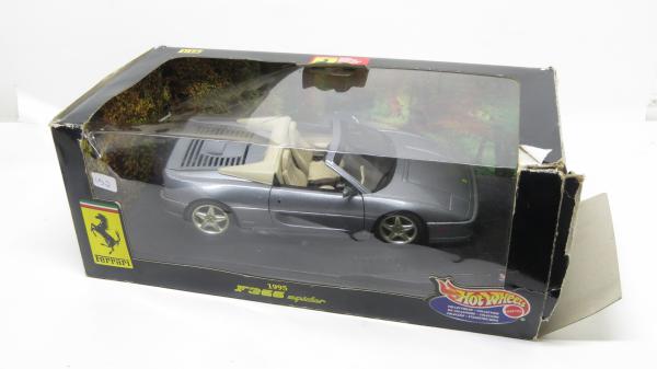 Miniatura Ferrari F355 Spider 1993 - 1/18 - HotWheels -