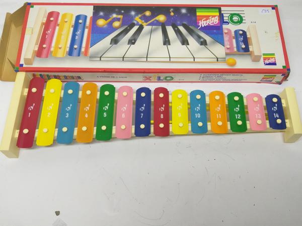 Anos 80 Piano De Brinquedo Hering Baby Na Caixa Nunca Usado!