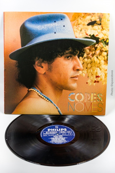 Caetano Veloso / Cores Nomes (LP) レコード Caetano Veloso - Cores, Nome [LP]｜BRAZIL,MPB｜Paddy Field
