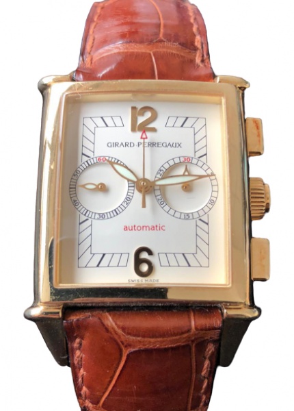 Rel gio Girard Perregaux Vintage 1945 Chronograph Automatic. Caixa