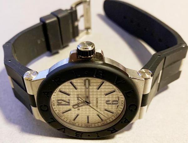 relogio bvlgari pulseira de borracha