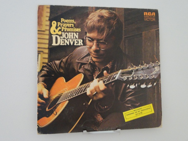 Sunshine On My Shoulders  Álbum de John Denver 