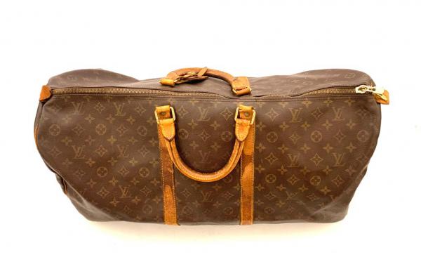 Louis Vuitton. Bolsa de Mão para Viagem da renomada, L