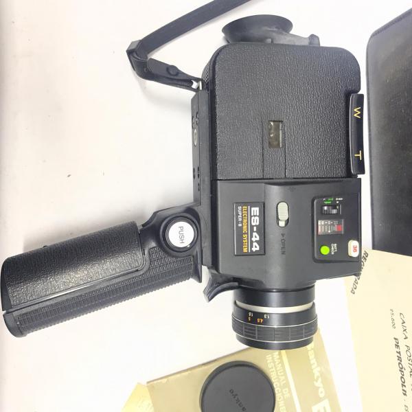 Antiga filmadora Sankyo ES-44/33 Electronic System Supe