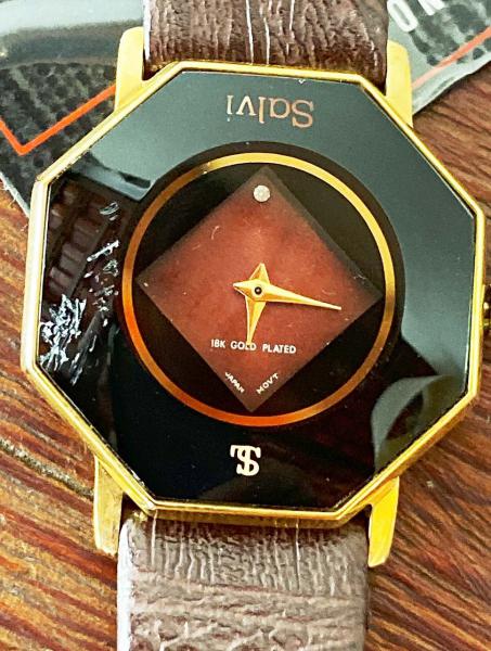 RELÓGIO DE PULSO FEMININO SALVI NA CAIXA NÃO TESTADO