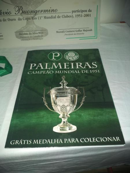 Livro + Medalha + Certificado Palmeiras Livro Palmeira