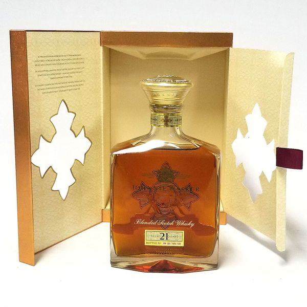 Whisky Johnnie Walker X.R - 21 anos, 750 ml, garrafa em formato