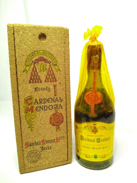 Cardenal Mendoza & Gran Duque D セット CARDENAL MENDOZA BRANDY GRAN RESERVA , GARRAFA DE 750 M
