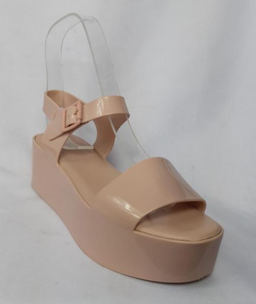 MELISSA - MAR - Sandália em plástico rígido, no tom nud