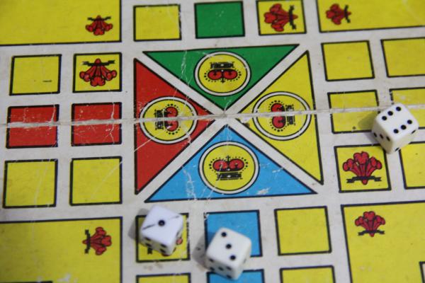 Antigo Jogo De Ludo Da Estrela Anos 60 Completo Tabuleiro