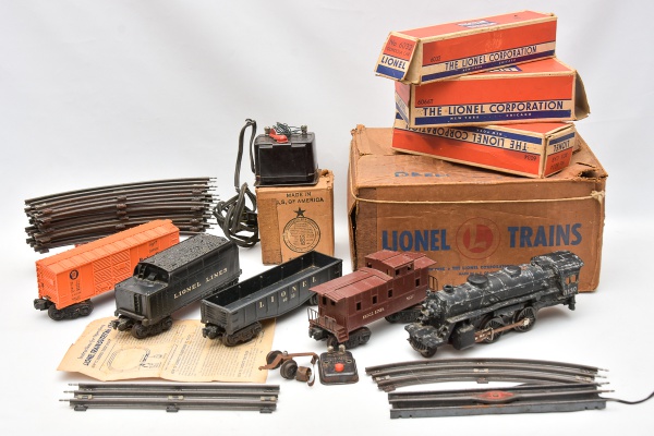 LIONEL TRAINS. Lote com três vagões de trens de brinque