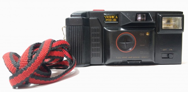 yashica md35