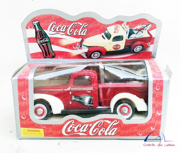 Colecionismo- Brinquedo raro caminhão da Coca-Cola em p